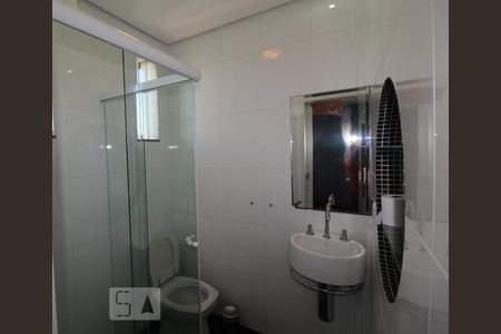 Casa à venda com 282m², 3 quartos e 3 vagasSuite 2 banheiro