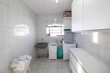 Casa à venda com 282m², 3 quartos e 3 vagasÁrea serviço