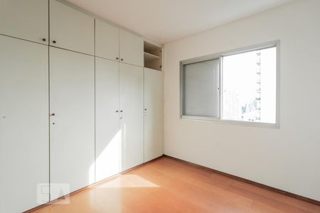 Apartamento para alugar com 67m², 2 quartos e 1 vagaQuarto 2