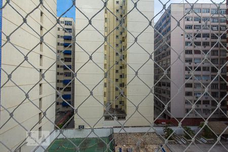 Vista da Sala de apartamento à venda com 2 quartos, 70m² em Piratininga, Niterói