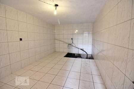 Casa à venda com 340m², 4 quartos e 4 vagasPorão 1