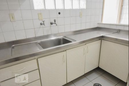 Casa à venda com 360m², 3 quartos e 6 vagasCozinha