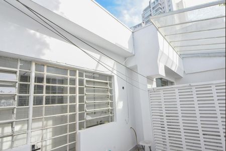 Casa à venda com 360m², 3 quartos e 6 vagasLavanderia Externa