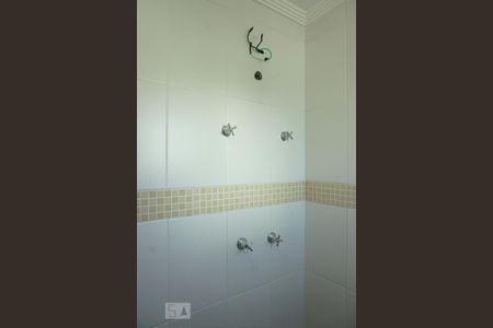 Casa à venda com 65m², 2 quartos e 4 vagasBanheiro da Suíte 2