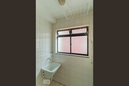 Apartamento para alugar com 35m², 1 quarto e 1 vagaÁrea de Serviço