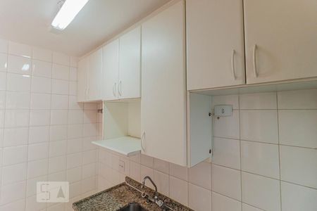 Apartamento para alugar com 35m², 1 quarto e 1 vagaCozinha - Armário