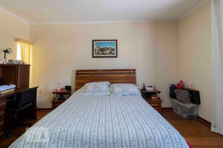 Casa à venda com 295m², 4 quartos e 3 vagasSuíte 1