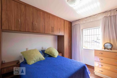 Casa à venda com 295m², 4 quartos e 3 vagasSuíte 2