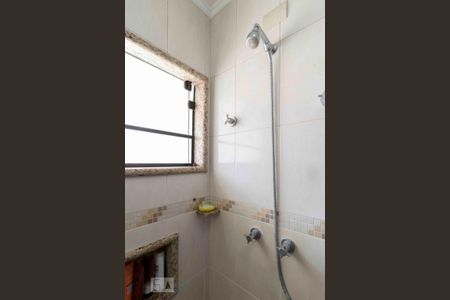 Casa à venda com 295m², 4 quartos e 3 vagasBanheiro da Suíte 1