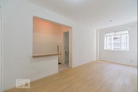 Sala de kitnet/studio para alugar com 1 quarto, 27m² em Sé, São Paulo