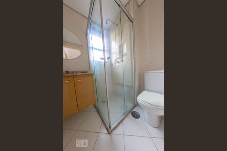 Apartamento à venda com 103m², 3 quartos e 2 vagas Apartamento à venda com 103m², 3 quartos e 2 vagasBanheiro 2