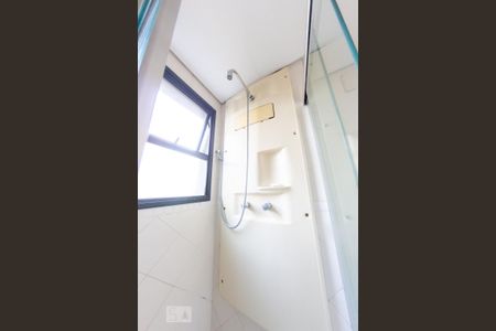 Apartamento à venda com 103m², 3 quartos e 2 vagas Apartamento à venda com 103m², 3 quartos e 2 vagasBanheiro da Suíte