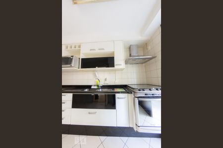 Apartamento à venda com 103m², 3 quartos e 2 vagas Apartamento à venda com 103m², 3 quartos e 2 vagasCozinha