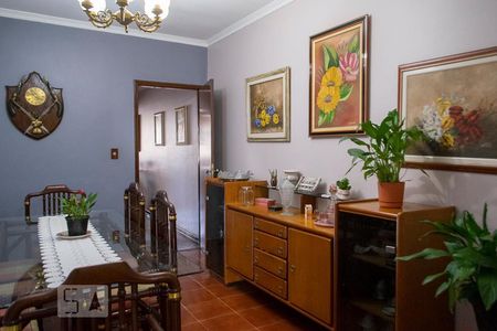 Casa à venda com 250m², 3 quartos e 2 vagas Casa à venda com 250m², 3 quartos e 2 vagasCOPA