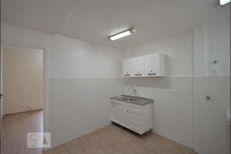 Cozinha/Area de Serviço de apartamento para alugar com 1 quarto, 30m² em Liberdade, São Paulo