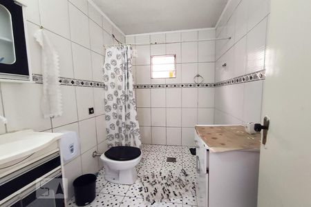 Casa à venda com 100m², 4 quartos e 2 vagas