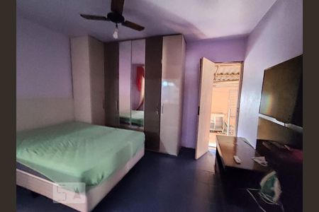 Casa à venda com 100m², 4 quartos e 2 vagas