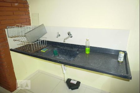 Casa de condomínio à venda com 150m², 5 quartos e 1 vaga Casa de condomínio à venda com 150m², 5 quartos e 1 vagaSalão de Festa com Churrasqueira