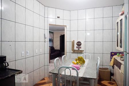 Casa de condomínio à venda com 150m², 5 quartos e 1 vaga Casa de condomínio à venda com 150m², 5 quartos e 1 vagaCasa 1 - Cozinha
