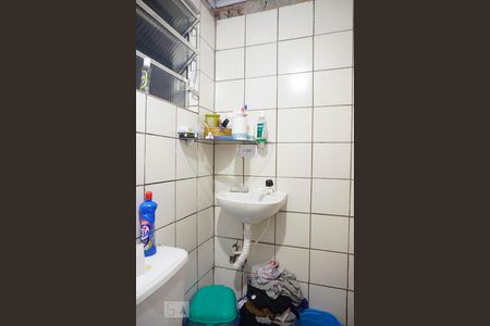 Casa de condomínio à venda com 150m², 5 quartos e 1 vaga Casa de condomínio à venda com 150m², 5 quartos e 1 vagaCasa 2 - Banheiro