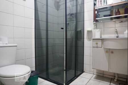 Casa de condomínio à venda com 150m², 5 quartos e 1 vaga Casa de condomínio à venda com 150m², 5 quartos e 1 vagaCasa 1 - Banheiro Social