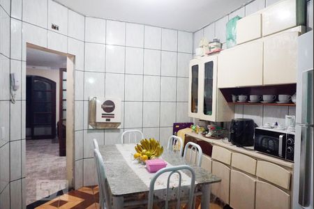 Casa de condomínio à venda com 150m², 5 quartos e 1 vaga Casa de condomínio à venda com 150m², 5 quartos e 1 vagaCasa 1 - Cozinha