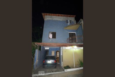 Casa de condomínio à venda com 150m², 5 quartos e 1 vaga Casa de condomínio à venda com 150m², 5 quartos e 1 vagaFrente da Casa