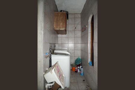 Casa de condomínio à venda com 150m², 5 quartos e 1 vaga Casa de condomínio à venda com 150m², 5 quartos e 1 vagaCasa 1 - Lavanderia