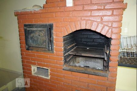 Casa de condomínio à venda com 150m², 5 quartos e 1 vaga Casa de condomínio à venda com 150m², 5 quartos e 1 vagaSalão de Festa com Churrasqueira