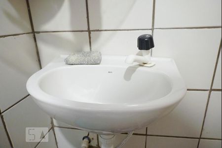 Casa de condomínio à venda com 150m², 5 quartos e 1 vaga Casa de condomínio à venda com 150m², 5 quartos e 1 vagaCasa 2 - Banheiro