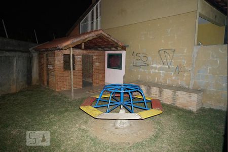 Casa de condomínio à venda com 150m², 5 quartos e 1 vaga Casa de condomínio à venda com 150m², 5 quartos e 1 vagaÁrea Comum - Playground