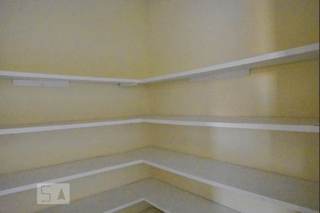 Apartamento para alugar com 75m², 2 quartos e 1 vagaCozinha Dispensa