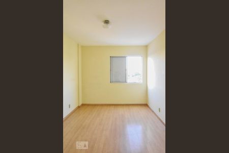 Apartamento para alugar com 75m², 2 quartos e 1 vagaQuarto 01