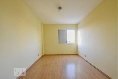 Apartamento para alugar com 75m², 2 quartos e 1 vagaQuarto 01