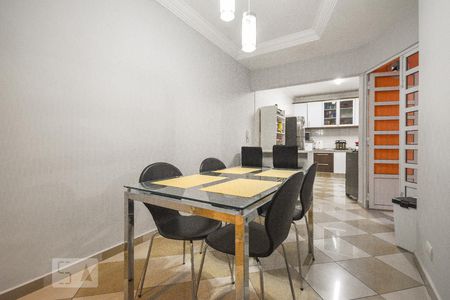 Casa à venda com 200m², 4 quartos e 2 vagasSala de Jantar