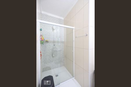 Casa à venda com 250m², 3 quartos e 6 vagas Casa à venda com 250m², 3 quartos e 6 vagasBanheiro Social