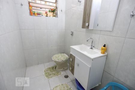 Casa à venda com 250m², 3 quartos e 6 vagas Casa à venda com 250m², 3 quartos e 6 vagasLavabo