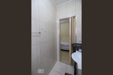 Casa à venda com 250m², 3 quartos e 6 vagas Casa à venda com 250m², 3 quartos e 6 vagasBanheiro Suíte