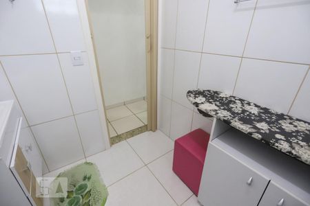 Casa à venda com 250m², 3 quartos e 6 vagas Casa à venda com 250m², 3 quartos e 6 vagasBanheiro Social