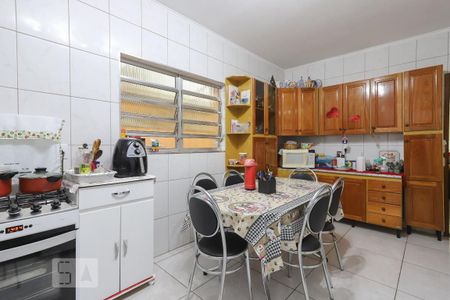 Casa à venda com 250m², 3 quartos e 6 vagas Casa à venda com 250m², 3 quartos e 6 vagasCozinha