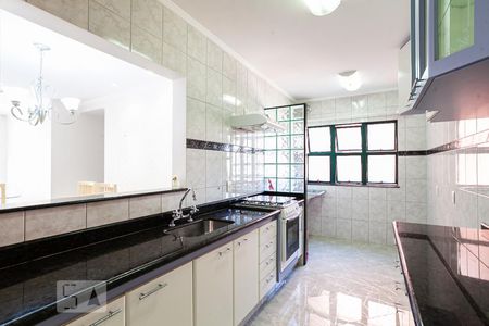 Apartamento à venda com 80m², 3 quartos e 2 vagas Apartamento à venda com 80m², 3 quartos e 2 vagasCozinha