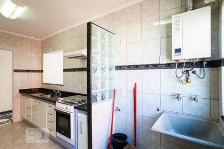 Apartamento à venda com 80m², 3 quartos e 2 vagas Apartamento à venda com 80m², 3 quartos e 2 vagasÁrea de Serviço