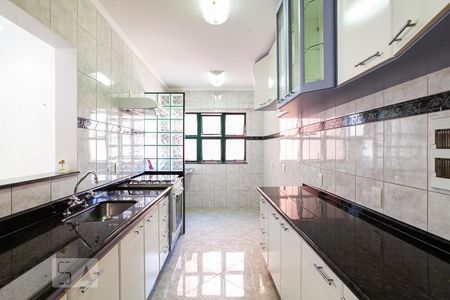 Apartamento à venda com 80m², 3 quartos e 2 vagas Apartamento à venda com 80m², 3 quartos e 2 vagasCozinha