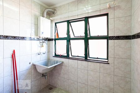 Apartamento à venda com 80m², 3 quartos e 2 vagas Apartamento à venda com 80m², 3 quartos e 2 vagasÁrea de Serviço