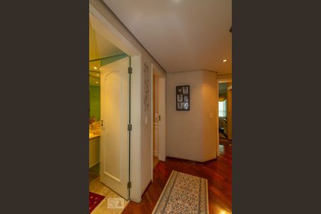 Hall dormitórios de apartamento à venda com 4 quartos, 180m² em Tatuapé, São Paulo