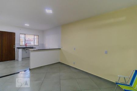 Sala de casa para alugar com 1 quarto, 40m² em Vila Ré, São Paulo