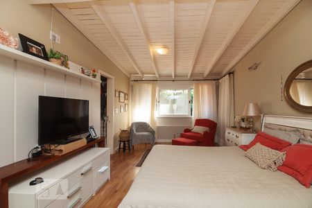 Casa à venda com 460m², 5 quartos e 2 vagasSuíte principal