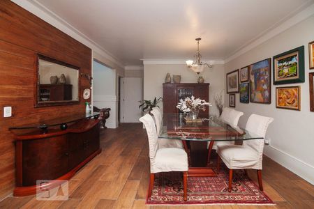 Casa à venda com 460m², 5 quartos e 2 vagasSala de jantar