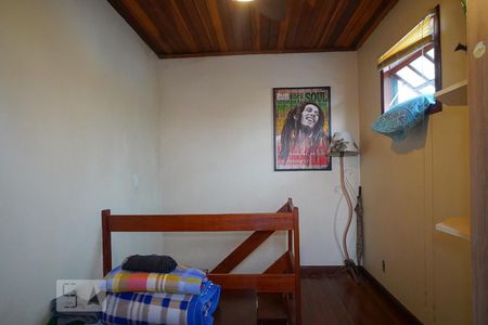 Casa à venda com 120m², 4 quartos e 2 vagasQuarto 4