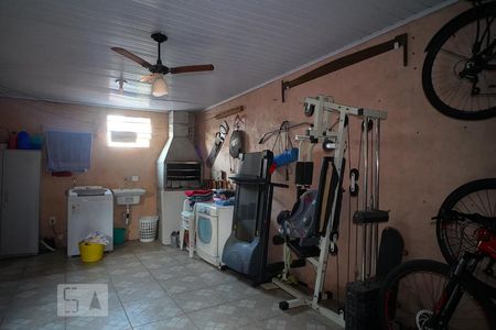 Casa à venda com 120m², 4 quartos e 2 vagasArea de Serviço